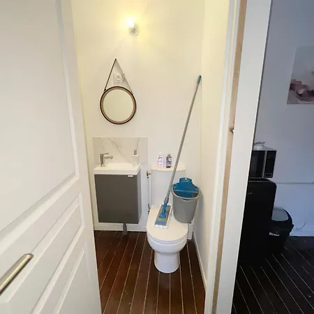 Petale De * Льевен