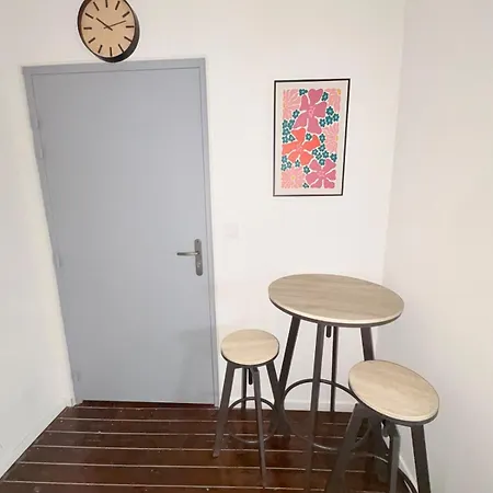 Апартаменты Petale De *